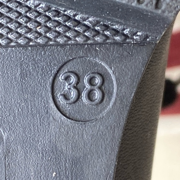 Bootlegger Shearling/Leather Ankle Boots women’s size 38/ 7.5 - Picture 9 of 9